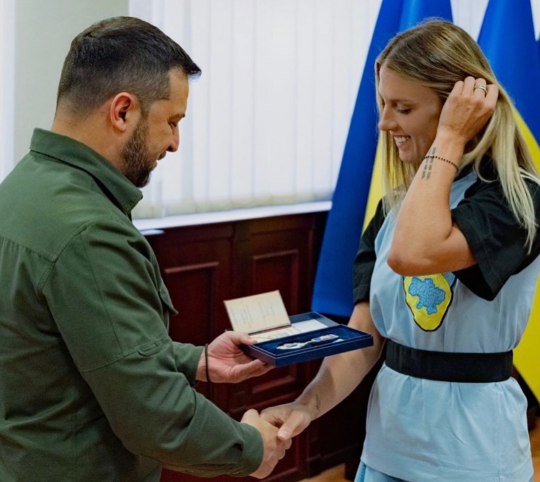 Президент України Володимир Зеленський нагородив Ольгу Харлан орденом князя Ярослава Мудрого ІV ступеня!