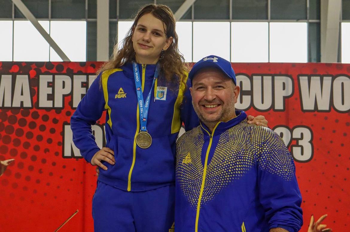 ЮКС 2023 Ліма: Крістіна Петрова вперше піднялась на вершину п’єдесталу юніорського Кубка світу